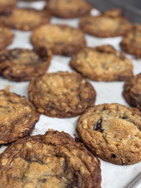 Gluten-free Oatmeal Chocolate Chunk Cookies