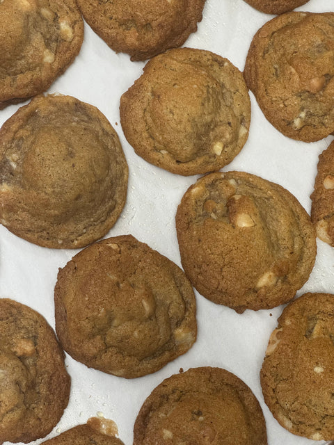 Vegan White Chocolate Macadamia Cookie